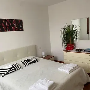 Bella Ciao Airport Apartament